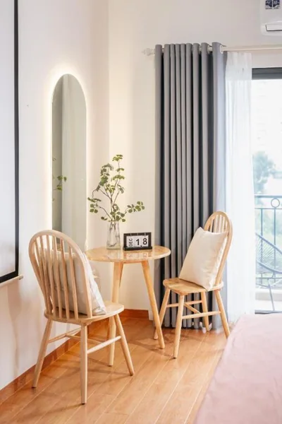Apartamento con balcón — LaHomestay Khuất Duy Tiến